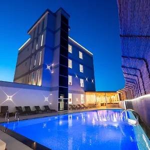 **** Hotel Admiro Albania